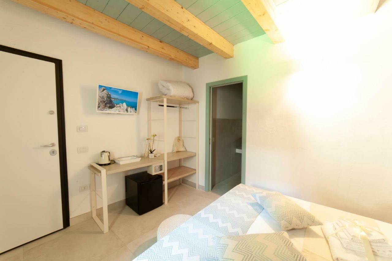 Perdas Rooms Villasimius Exterior foto